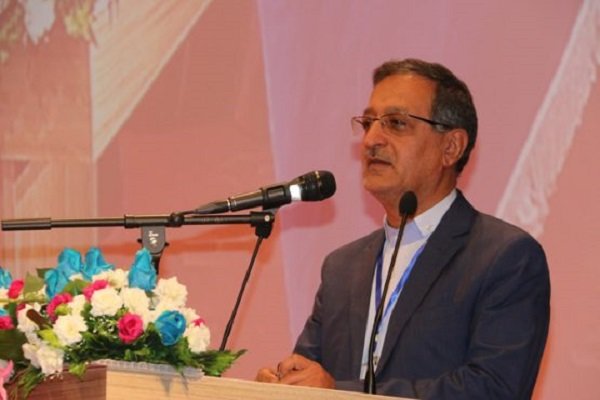 اجرای مصوبات و حمایت از تولید کنندگان اولویت ستاد تنظیم بازار