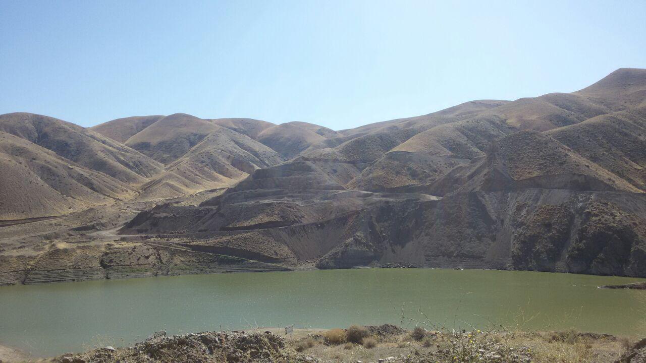 نمایی از سدآب در روستای ایالو + فیلم