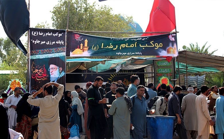 ۲موکب کانون&zwnj;های مساجد به زائران پاکستانی خدمات&zwnj;رسانی می&zwnj;کنند