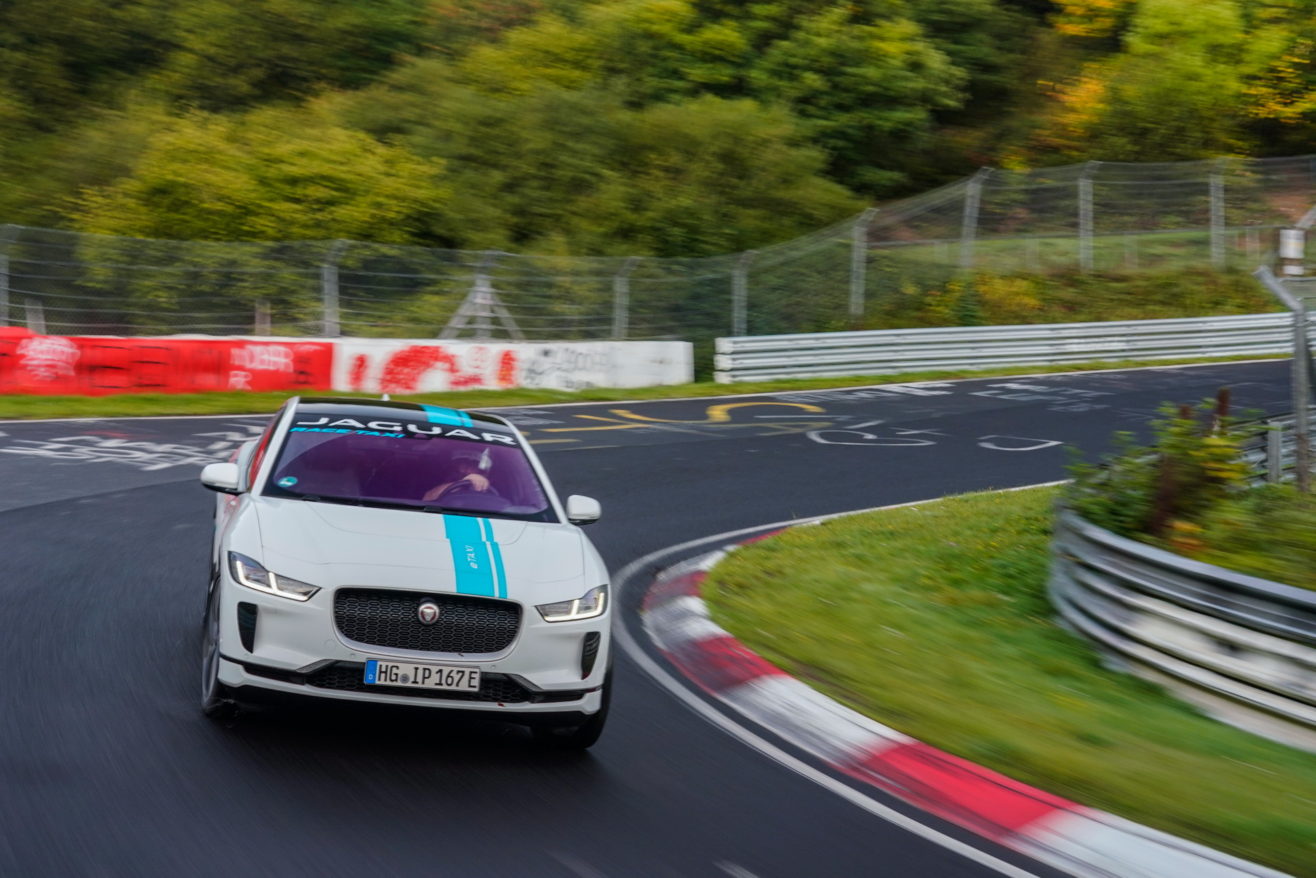 جگوار I-Pace، اولین تاکسی برقی پیست نوربورگ&zwnj;رینگ +تصاویر