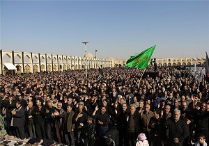 اجتماع بزرگ عزاداران اربعین حسینی در میدان امام علی (ع) اصفهان