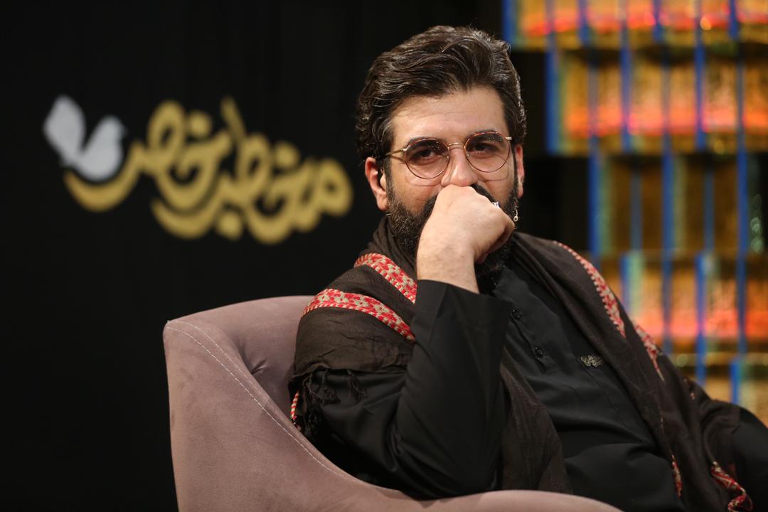 مخاطب&zwnj;خاص، پل ارتباط مردم با سیدالشهداءست