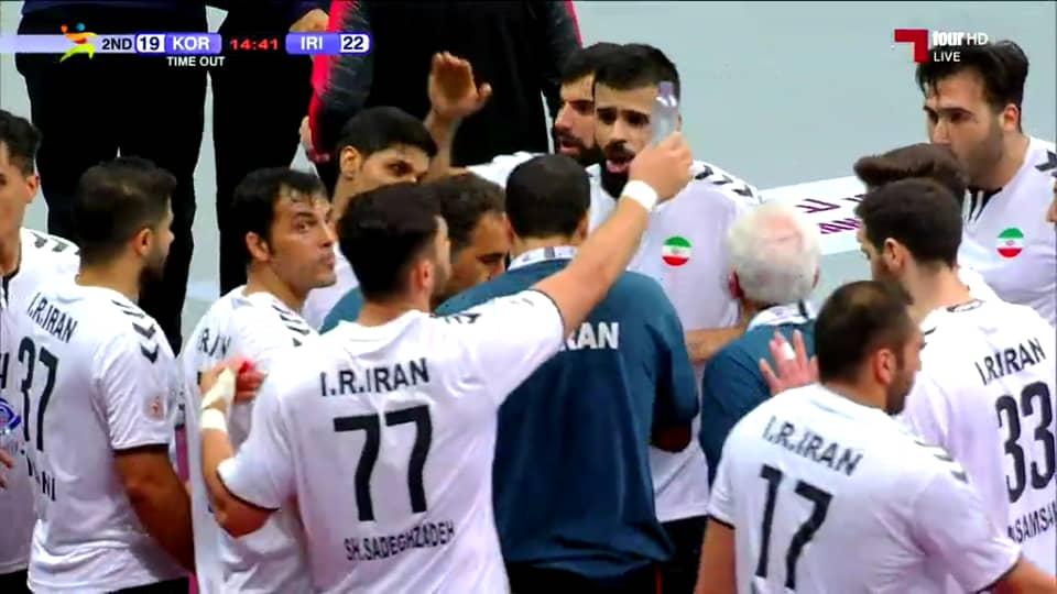 گزارش لحظه به لحظه بازی تیمهای ملی هندبال ایران و کره جنوبی گزارش لحظه به لحظه بازی تیمهای ملی هندبال ایران و کره جنوبی