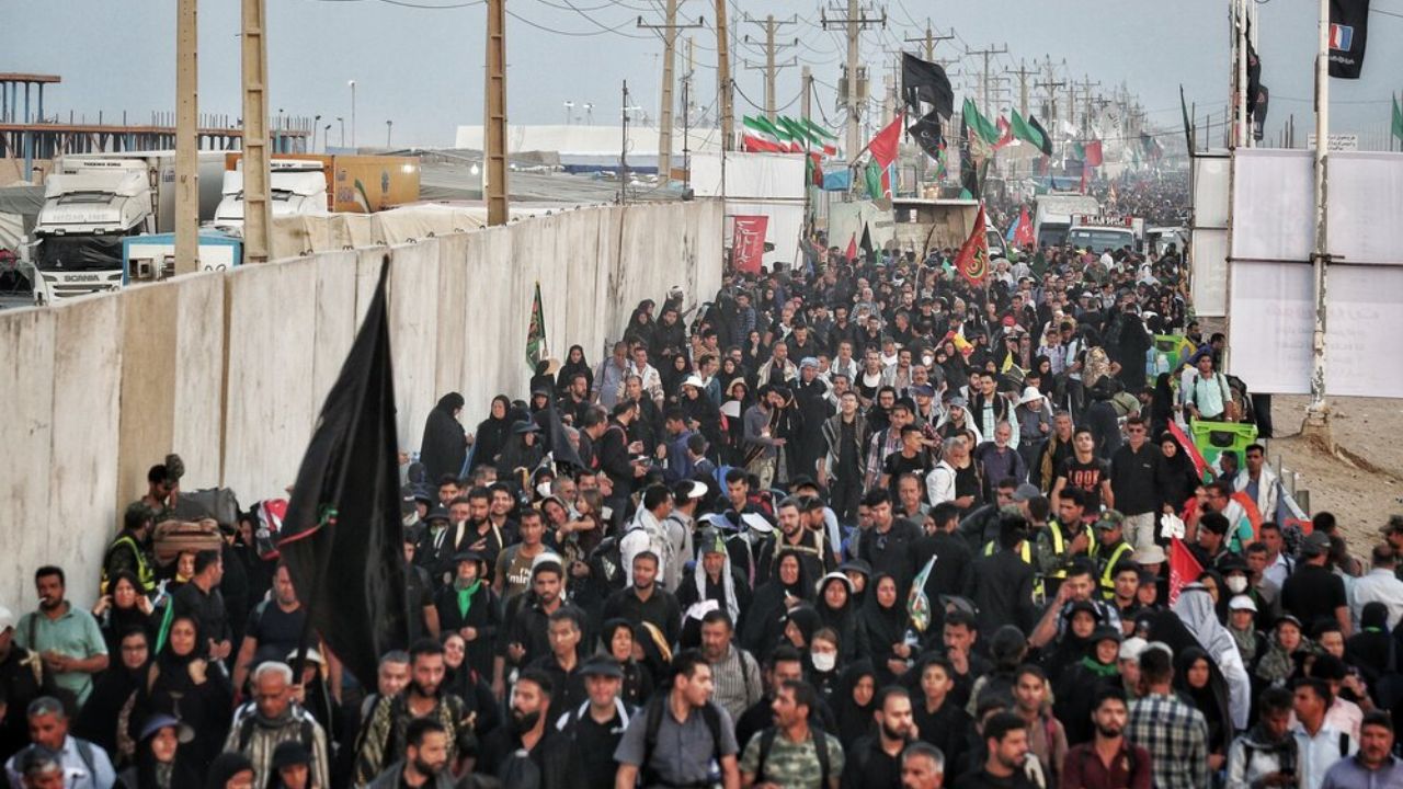 آخرین تمهیدات حمل و نقلی ایام اربعین / بیش از ۳۵۰ هزار زائر از مرز&zwnj;های چهارگانه وارد کشور شده&zwnj;اند