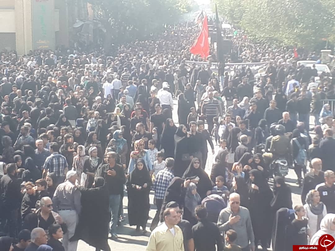 ارادت عاشقان و محبان حضرت اباعبدالله الحسین (ع) در روز اربعین
