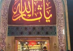 فیلمی از حال و هوای اربعین حسینی در حرم امام حسین(ع)