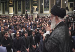 رهبر انقلاب: یکی از راه‌های بستن نفوذ آمریکا، منع مذاکره است + فیلم