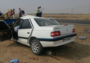 برخورد پژو پارس و سمند پنج مصدوم بر جای گذاشت