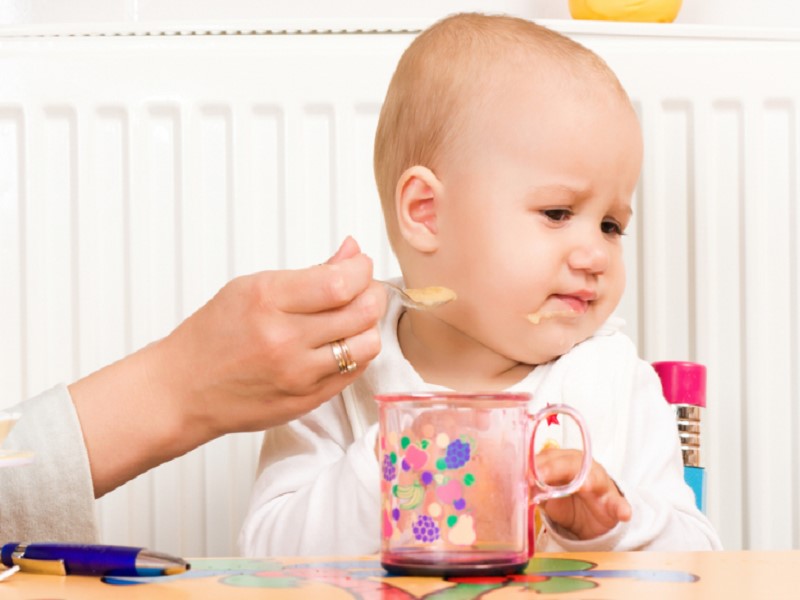 چگونه غذا خوردن را برای کودکان لذت&zwnj;بخش کنیم؟//تنها