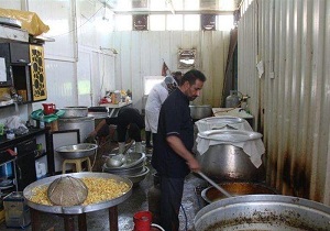 توزیع روزانه ۲۰۴ هزار وعده غذایی در موکب‌های قزوین