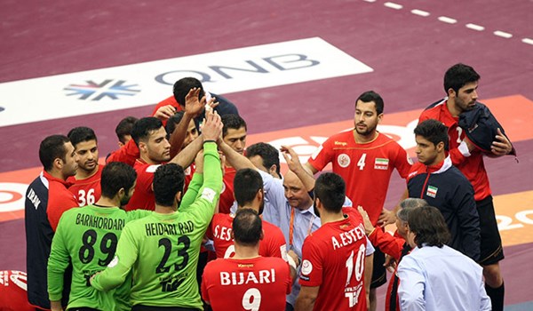 دهقانی:با انرژی مضاعف به مصاف بحرین می رویم