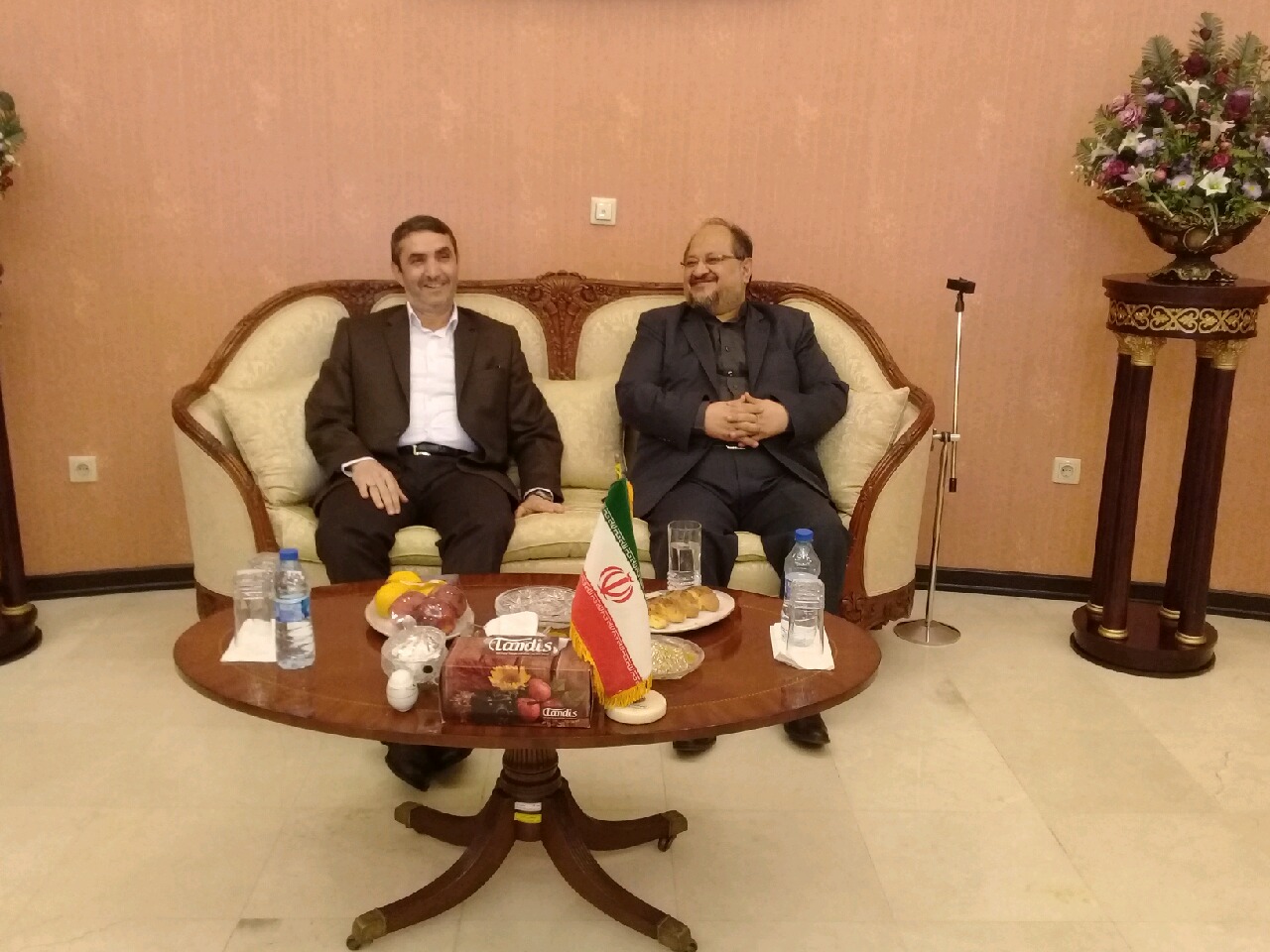 ورود وزیر کار به اراک