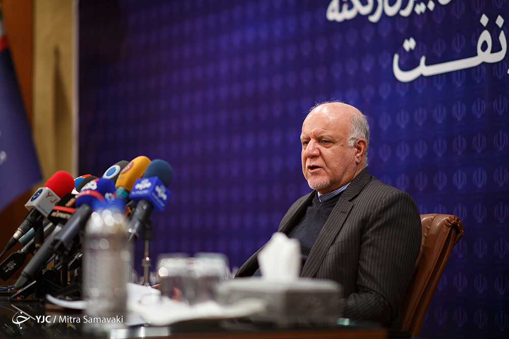 زنگنه: ارز بیش از ۹۵ درصد پتروشیمی&zwnj;ها به کشور بازمی&zwnj;گردد