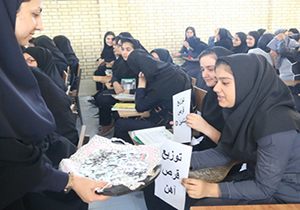 توزیع ۲۹۸ هزار قرص آهن و مکمل ویتامین D در قالب طرح مکمل یاری برای دانش آموزان مهاباد