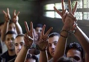 اعتصاب غذای اسرای فلسطینی وارد ۱۰۰ روز شد