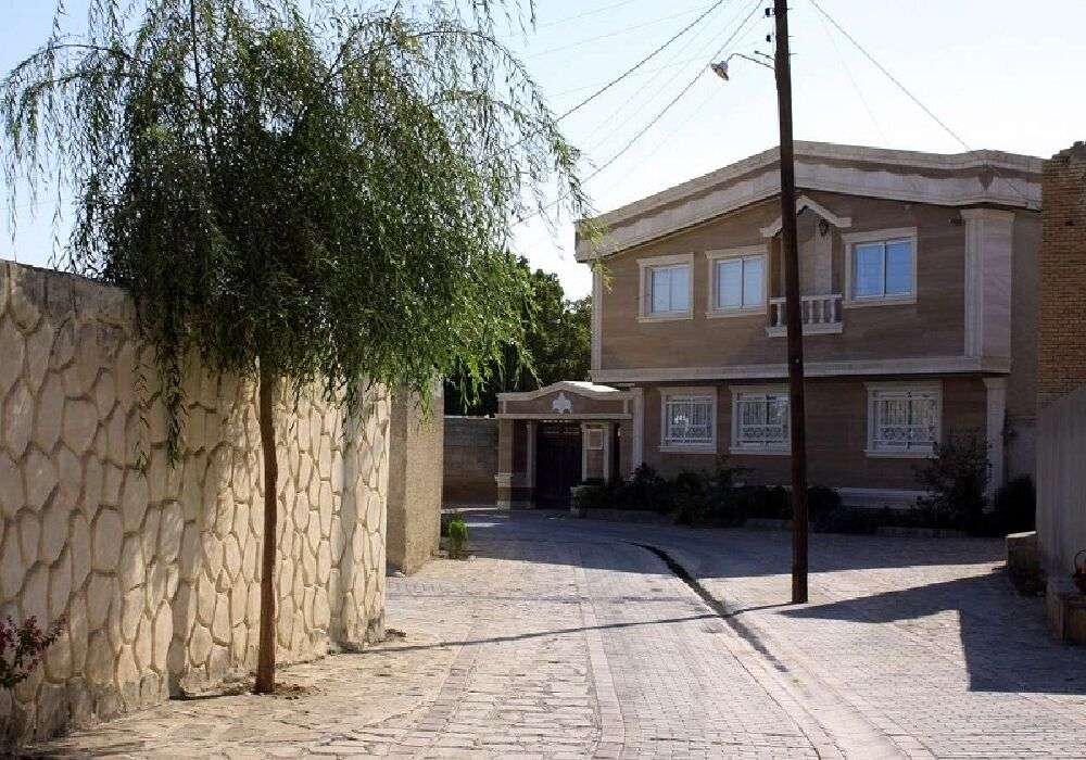 اجرای ایمن سازی و بهسازی محیط ۴۰ روستای ایلام