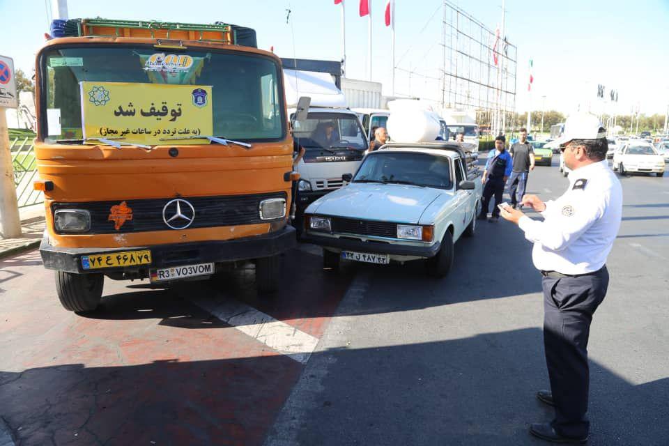 اعمال قانون ۳ هزار کامیون و کامیونت از ابتدای مهر تاکنون اعمال قانون ۳ هزار کامیون و کامیونت از ابتدای مهر تاکنون