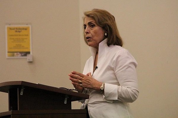 ترامپ اتهام به تهران را با چاشنی دلسوزی برای مردم ایران مخلوط کرد