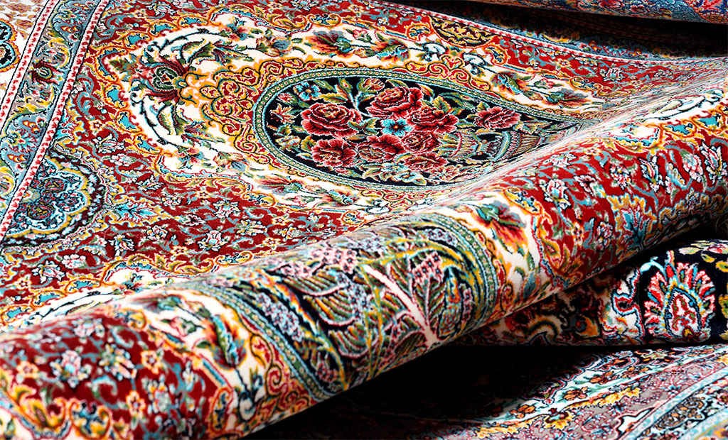 گره مشکلات بر تار و پود صنعت فرش دستباف/ ۸۰ درصد فرش دستباف خراسان رضوی صادراتی است