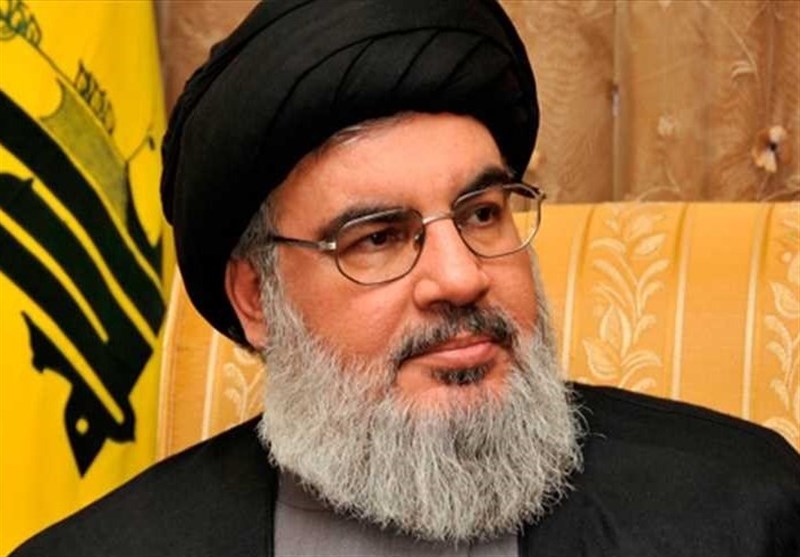 تصویری جدید و منتشر نشده از سردار سلیمانی و سید حسن نصرالله در محضر رهبر معظم انقلاب