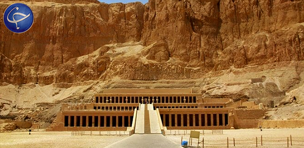 ۱۰ مکان گردشگری رازآلود در جهان + تصاویر