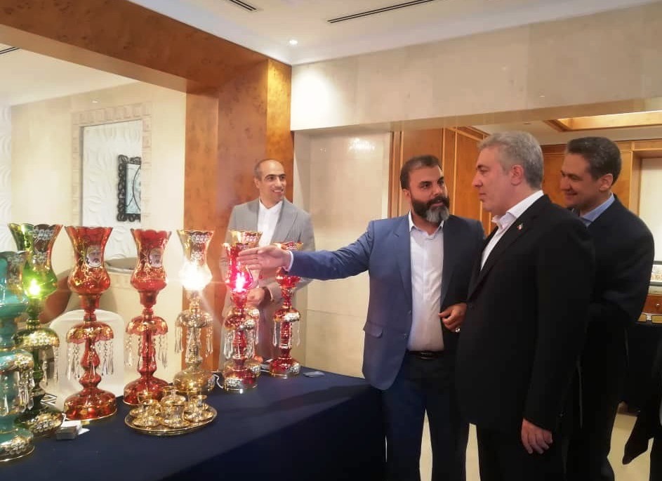 برپایی نمایشگاه صنایع دستی فارس در مسقط