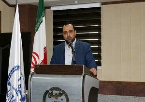 دانشگاه‌ها و صنایع استان منتظر رجوع به همدیگر نباشند