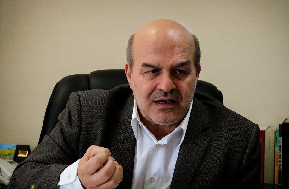 اگر ۸۰ میلیون محیط‌بان نداشته‌باشیم نمی‌توانیم محیط زیست را اداره کنیم/صنعت خودروسازی مقصر نخست آلودگی در کشور