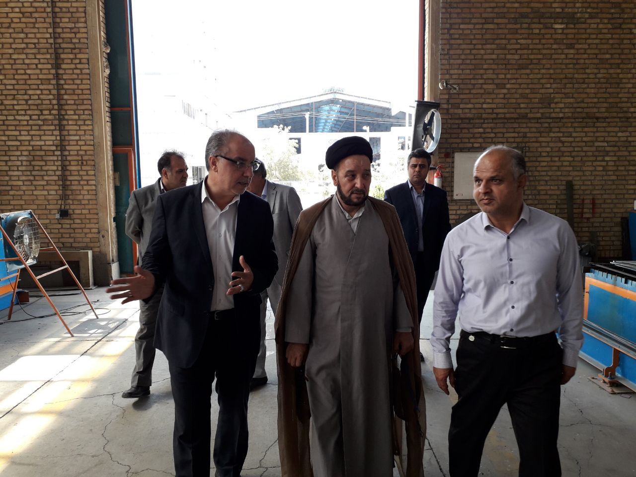 پیروزی صنعتگران با فرهنگ ایثار و شهادت دفاع مقدس ثمربخش شد