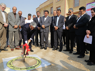 ساخت دو واحد مسکونی ویژه پزشکان در شبکه بهداشت و درمان تنگستان آغاز شد