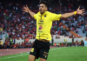 خلاصه بازی سپاهان ۲ - ۰ پرسپولیس در تاریخ ۰۴ مهر ۹۸ + فیلم