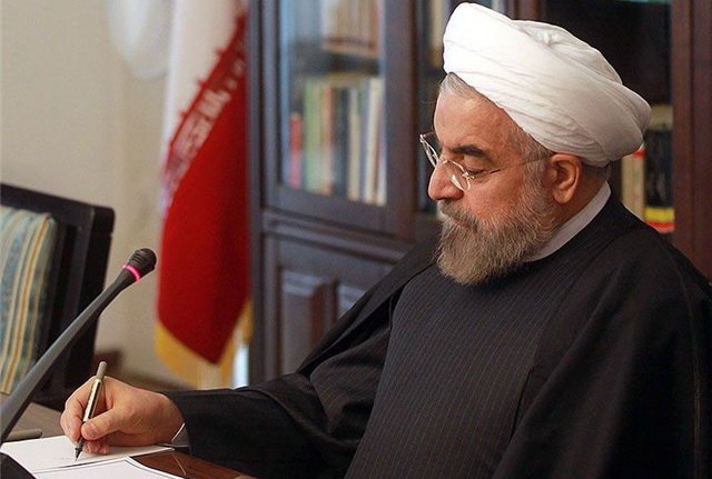 روحانی درگذشت رئیس جمهور اسبق فرانسه را تسلیت گفت