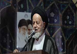 مقاومت گره‌گشای مشکلات کشور است