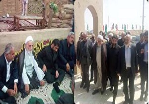 ادای احترام عضو مجمع تشخیص مصلحت نظام به مقام شامخ شهدا