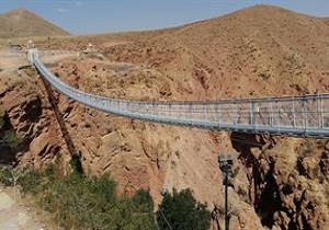 اختصاص ۸۰ میلیارد ریال تسهیلات بانکی یارانه‌ای برای پل معلق منطقه ازناو