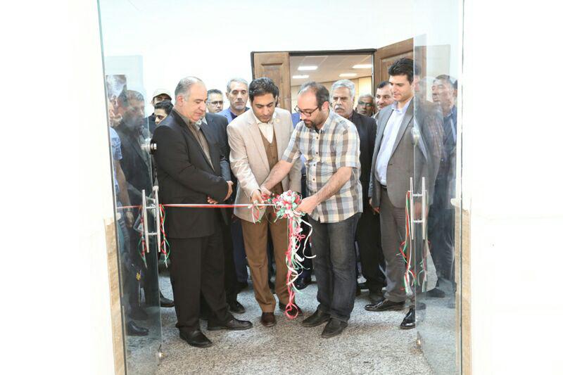 افتتاح نمایشگاه 