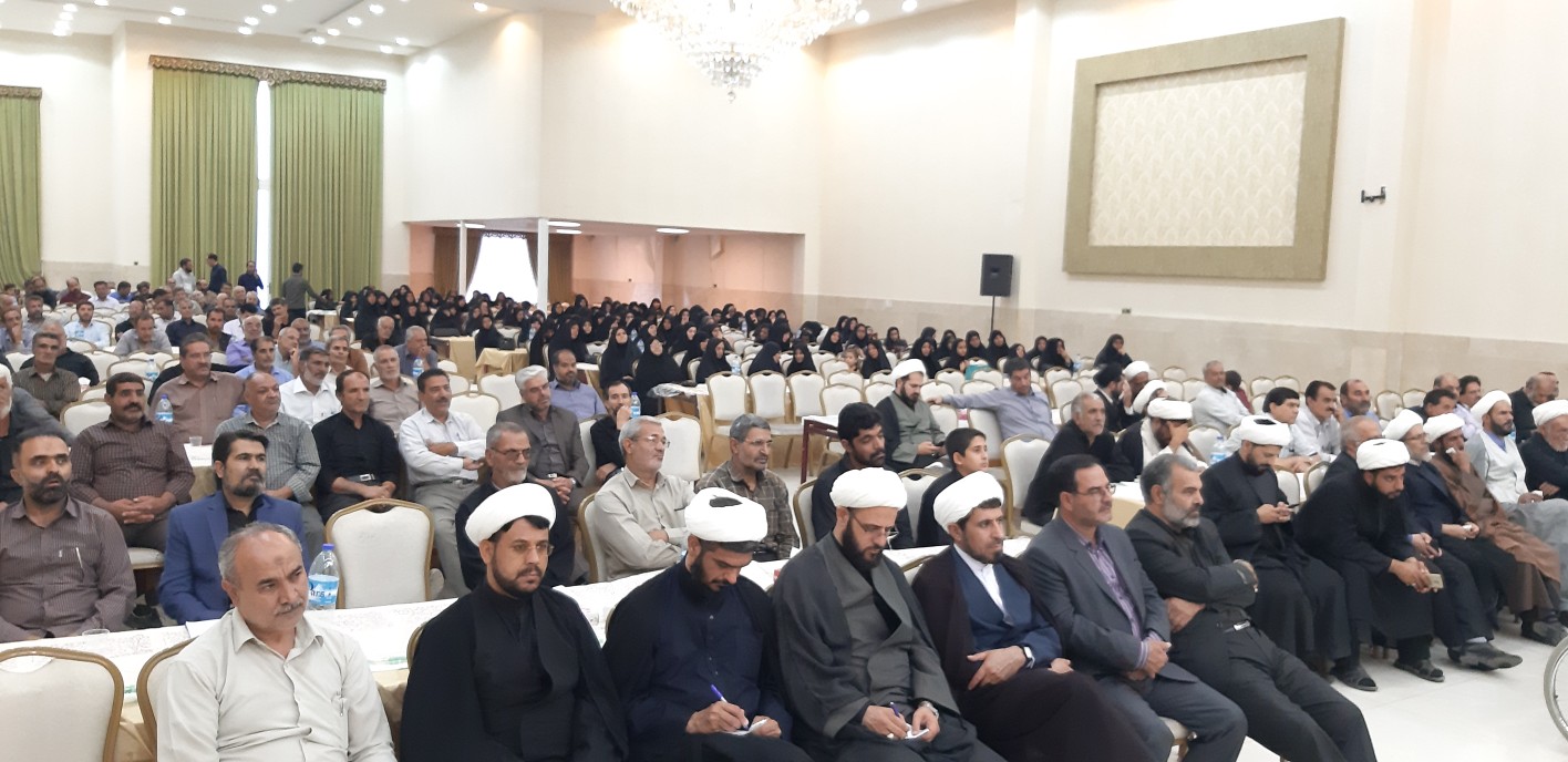 تجلیل از پیش کسوتان دفاع مقدس زرند