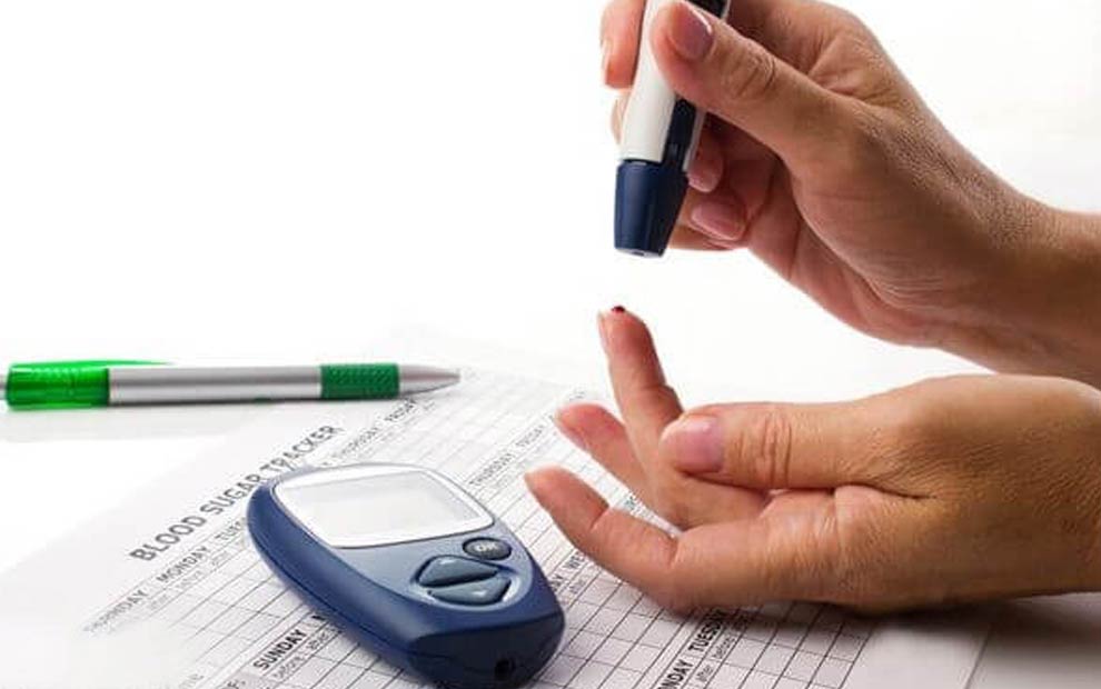 شایعه بهبود دیابت نوع یک با دارو‌های گیاهی/انسولین تنها نسخه درمانی دیابتی‌ها است