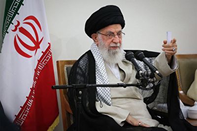 رهبر انقلاب: نباید اجازه بدهیم ناامیدی وارد میدان بشود + فیلم