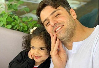 درخواست خواهرزاده علی ضیا از او برای شرکت در برنامه فرمول یک