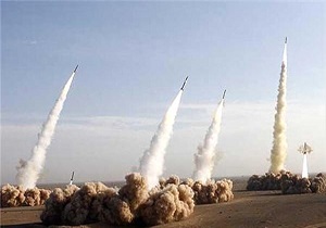 قدرت دفاعی کشور در دل استکبار جهانی رعب و وحشت ایجاد کرده است