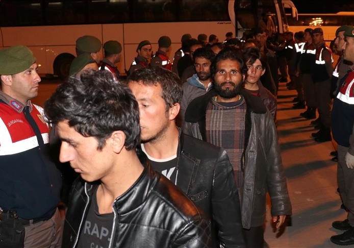 بازگردانی ۱۰ هزار پناهجو از یونان به ترکیه تا پایان سال ۲۰۲۰