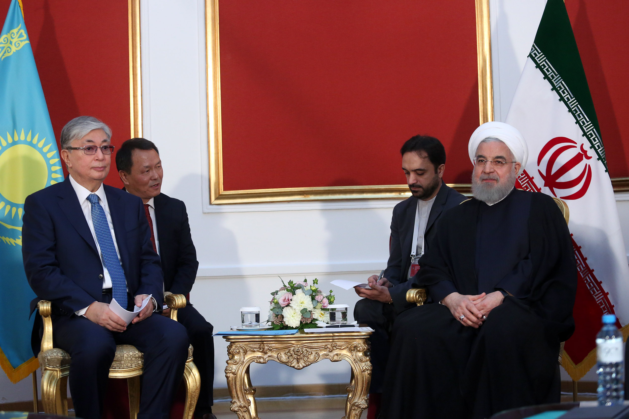 آقای روحانی با رئیس جمهور قزاقستان دیدار کرد