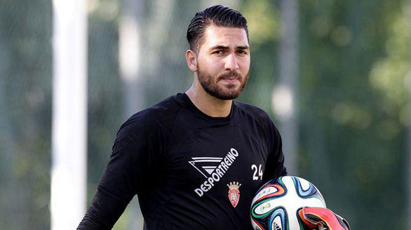حضور دروازه‌بان سابق پرسپولیس در لیگ برتر مشروط شد