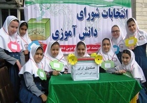 فضای مدارس شهرستان میبد انتخاباتی شد
