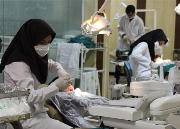 بهترین سن درمان تخصصی ارتودنسی در دختران و پسران////صادقی