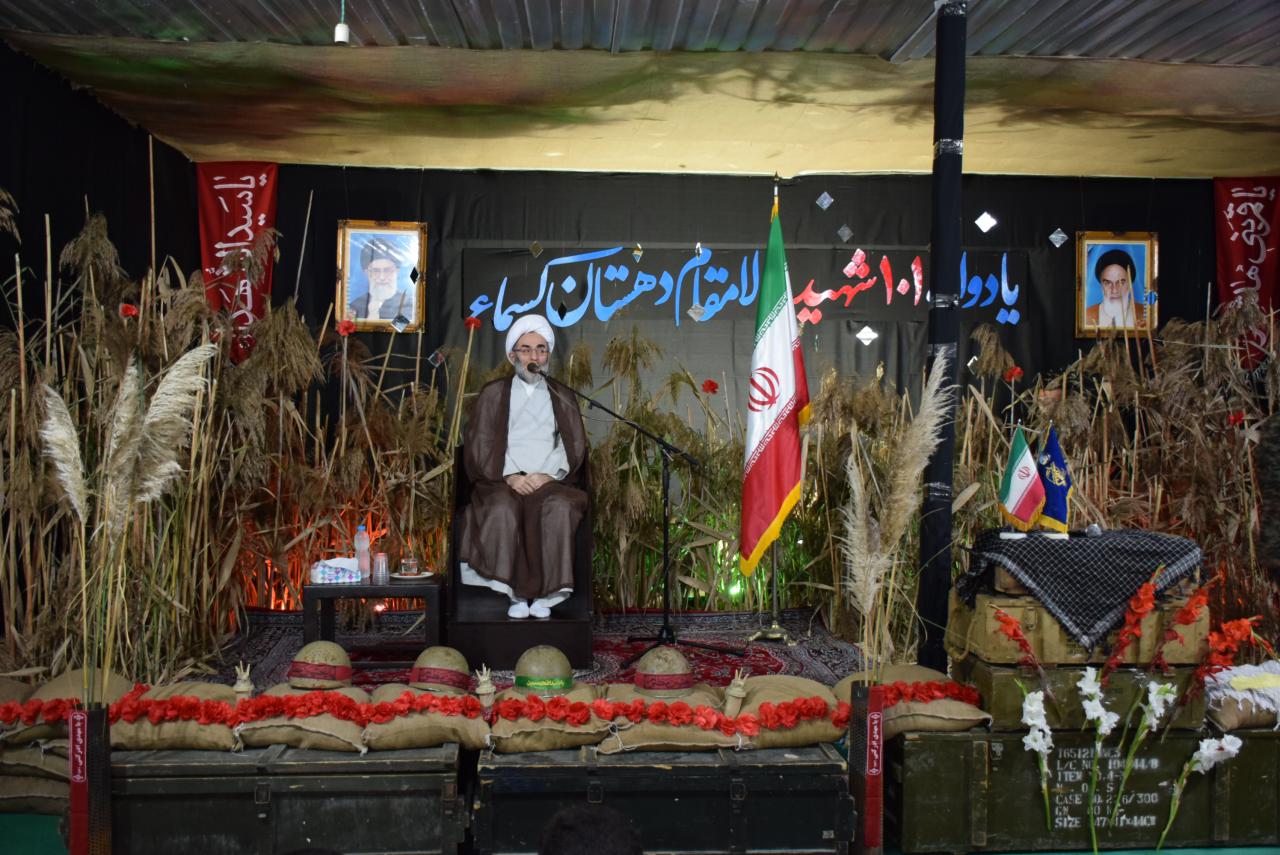 ملت ایران در سایه صبر و تقوا به اقتدار رسید