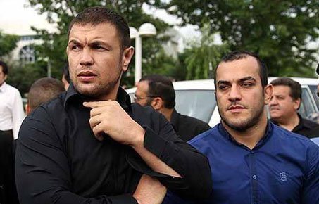 حضور عنوانداران کشتی جهان و المپیک در مناطق محروم شهرستان تربت جام