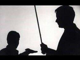 تنبیه بدنی دانش آموز خط قرمز آموزش و پرورش است