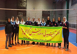قهرمانی تیم مهاباد در مسابقات پنج جانبه والیبال بانوان استان